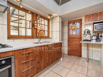 Arriendo de hermosa propiedad en consolidado condominio de la comuna