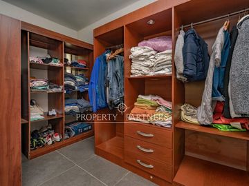 Arriendo de hermosa propiedad en consolidado condominio de la comuna