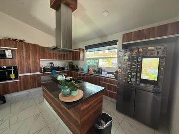 VENTA/Renta  Casa  en Privada, La Magdalena Ocotitlán Metepec Estado de México