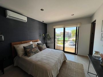 Casa  en venta en la exclusiva zona El Campanario