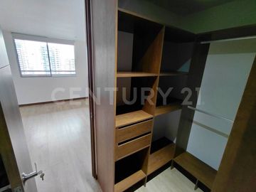 Alquiler Apartaestudio Poblado Alto