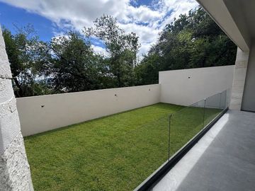 Casa En Venta, Valle De San Ángel, San Pedro Garza García, Nuevo León