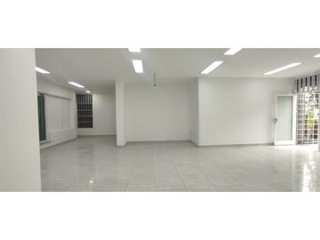 VENTA LOCAL COMERCIAL EN EL CENTRO DE MEDELLN