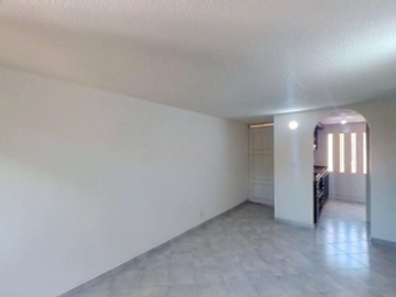 Se vende apartamento en Cañaverales Remodelado