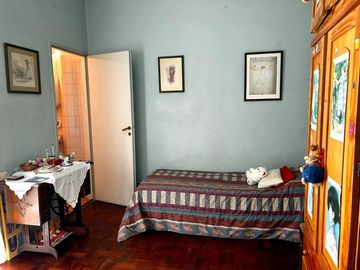 VENTA PH 4 AMBIENTES VILLA CRESPO CON PATIO