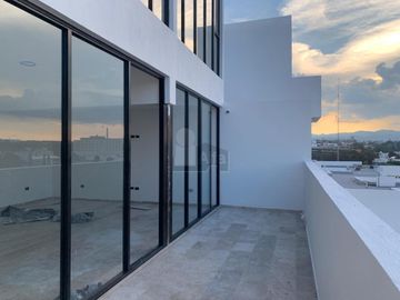 Departamentos NUEVOS en venta en colonia Jardín muy cerca de Himno Nacional y HEB
