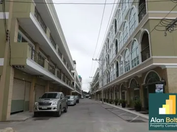 South Pattaya Shop House for Sale