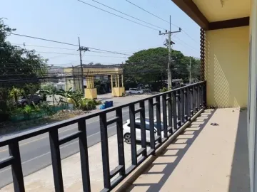 SHOPHOUSE soi Phoenix golf