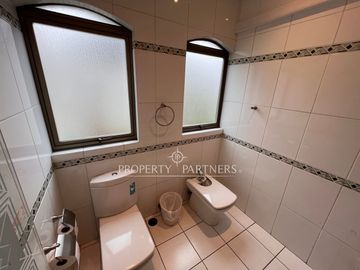 Gran casa en exclusivo condominio