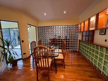 Gran casa en exclusivo condominio