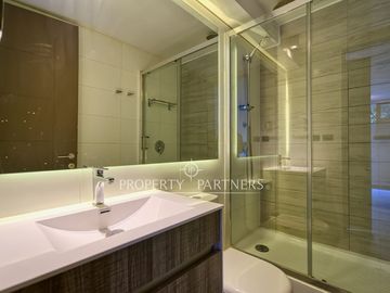 Duplex, con patio y subterraneo. En venta en Ñuñoa.