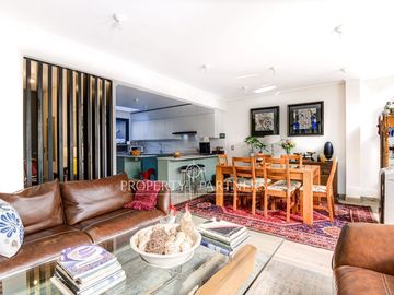Casa en condominio nueva, Verbo Divino