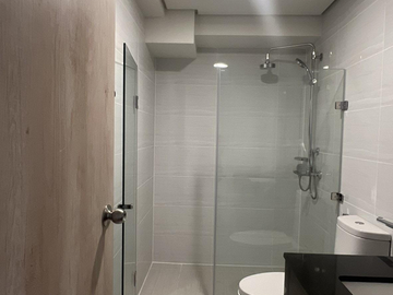 For Sale: 1BR Condo at Travertine Portico, Ortigas | 56 sqm