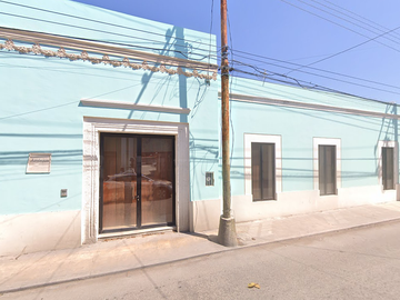 Casa Azulejos Amueblada en Venta en el Barrio De Santiago, Mérida, Yuc.