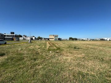 Terreno en venta en PUERTO NIZUC. Etapa 1. Hudson