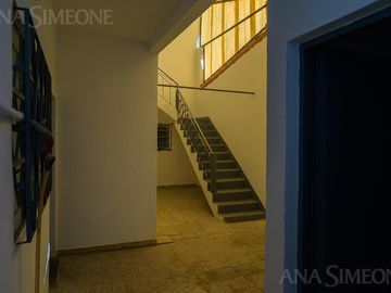Nave Industrial con oficinas - Venta y Alquiler - Villa Martelli Vicente López