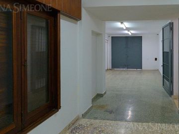 Nave Industrial con oficinas - Venta y Alquiler - Villa Martelli Vicente López