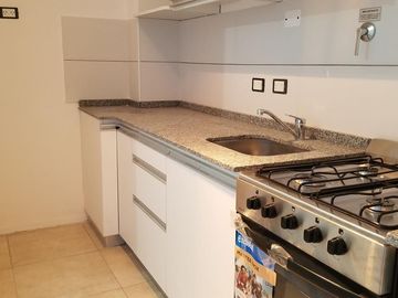 A ESTRENAR MONOAMBIENTE DIVISIBLE - APTO CREDITO!!!  COMPRA HOY A NUEVOS VALORES