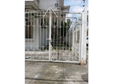 Vendo departamento Barrio Centenario