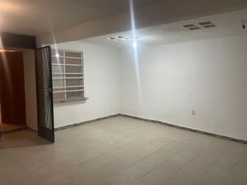 Casa en VENTA por SEMINARIO