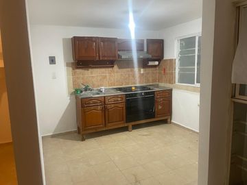 Casa en VENTA por SEMINARIO