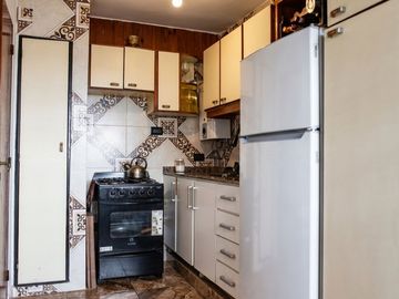 DUPLEX DE 2 DORMITORIOS CON COCHERA EN ALQUILER