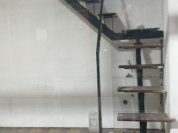 VENTA EN ALQUILER EN GALERIA BAJO FLORES