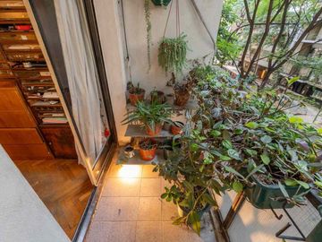 VENTA HERMOSO DEPARTAMENTO 4 AMB. RECICLADO