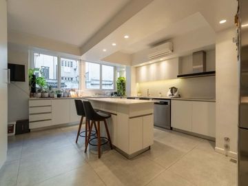 VENTA HERMOSO DEPARTAMENTO 4 AMB. RECICLADO