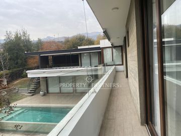 Piedra Roja,  excelente casa mediterránea en condominio consolidado