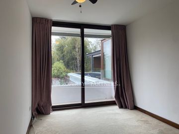Piedra Roja,  excelente casa mediterránea en condominio consolidado