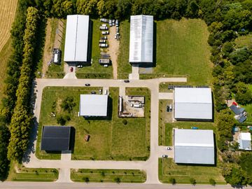 GALPÓN INDUSTRIAL A ESTRENAR EN VENTA – EXALTACIÓN DE LA CRUZ