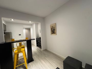 NUÑEZ: TORRE PANORAMICA: A ESTRENAR MONOAMBIENTE CON BALCON Y AMENITIES AMOBLADO Y EQUIPADO