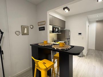 NUÑEZ: TORRE PANORAMICA: A ESTRENAR MONOAMBIENTE CON BALCON Y AMENITIES AMOBLADO Y EQUIPADO