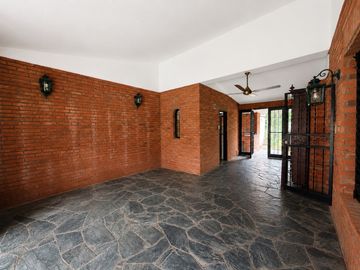 Casa en  funes