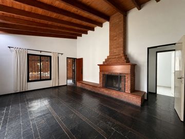 Casa en  funes