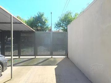 Cochera en Venta en Villa Pueyrredón (Terrada al 4200)