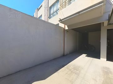 Cochera en Venta en Villa Pueyrredón (Terrada al 4200)