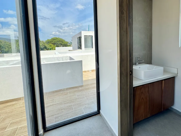 Casa en venta de Los Pinos Campestre cerca de Bugambilias  Tipo de listado: List