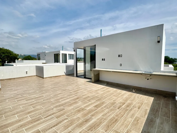 Casa en venta de Los Pinos Campestre cerca de Bugambilias  Tipo de listado: List