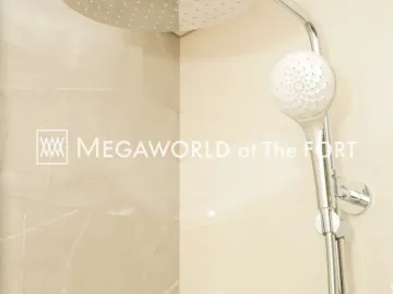 2 Bedroom Condo for sale at Park McKinley West