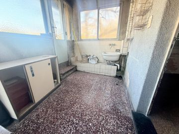 Casa con local en Venta