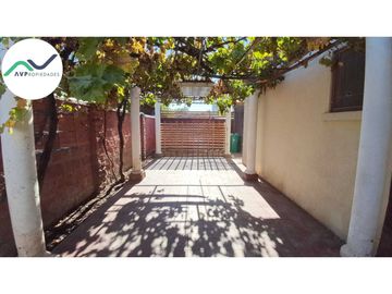Casa en arriendo  en LA CISTERNA