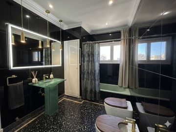 DEPARTAMENTO 5 AMBIENTES - LA PERLA -APTO CREDITO