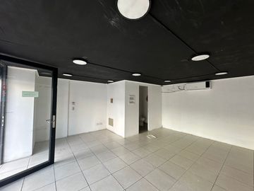 Local comercial en arriendo  en SANTIAGO