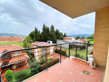 Apartamento en venta de 1 habitación con balcón en Chía, Chía.