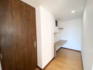 Apartamento en venta de 1 habitación con balcón en Chía, Chía.