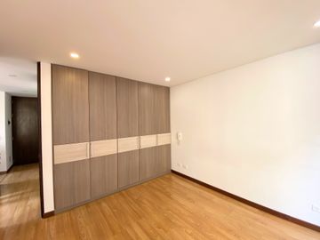Apartamento en venta de 1 habitación con balcón en Chía, Chía.