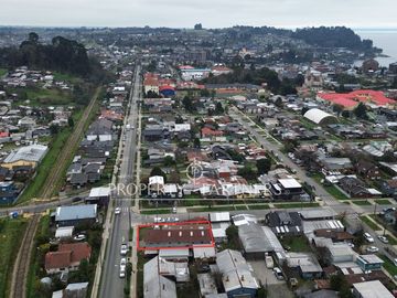 Se vende terreno esquina a pocas cuadras del centro de Puerto Varas