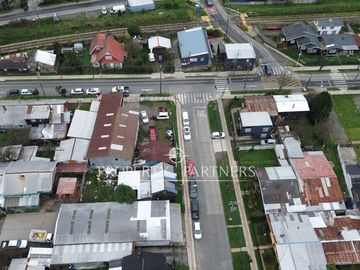 Se vende terreno esquina a pocas cuadras del centro de Puerto Varas